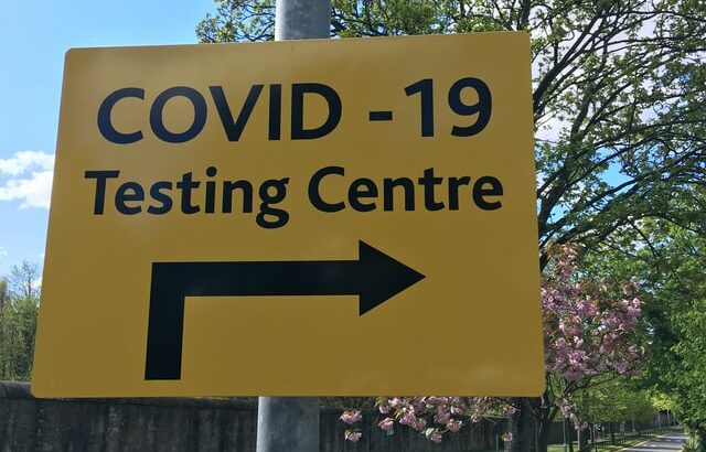 COVID-testing-sign